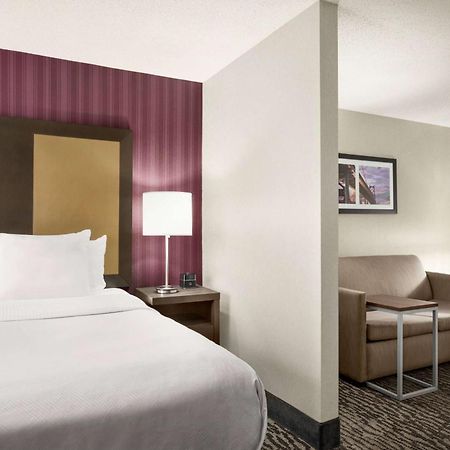 Hotel La Quinta By Wyndham Newark - Elkton Extérieur photo