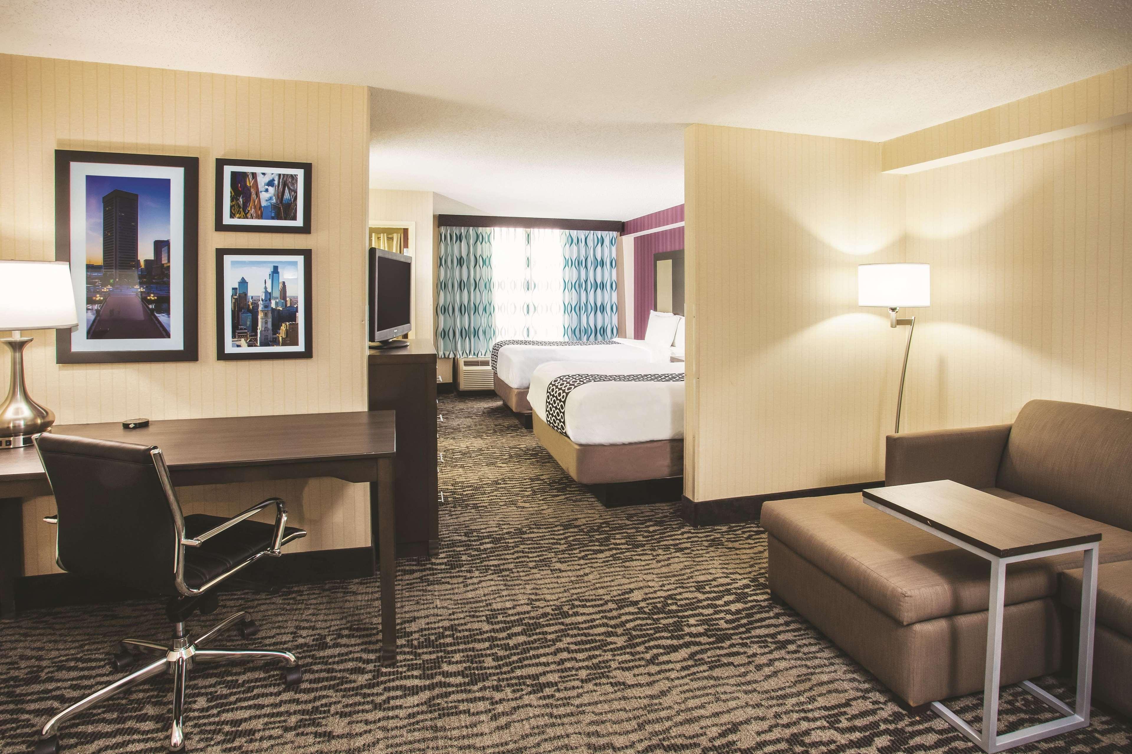 Hotel La Quinta By Wyndham Newark - Elkton Extérieur photo