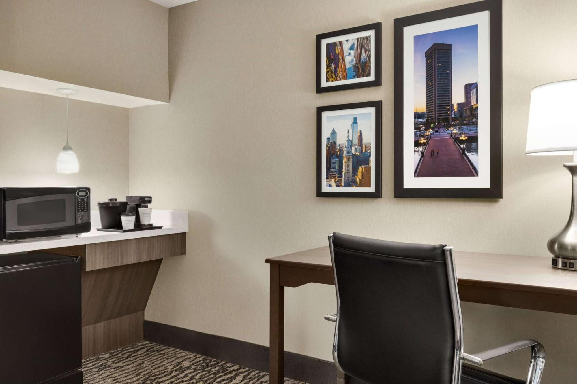 Hotel La Quinta By Wyndham Newark - Elkton Extérieur photo