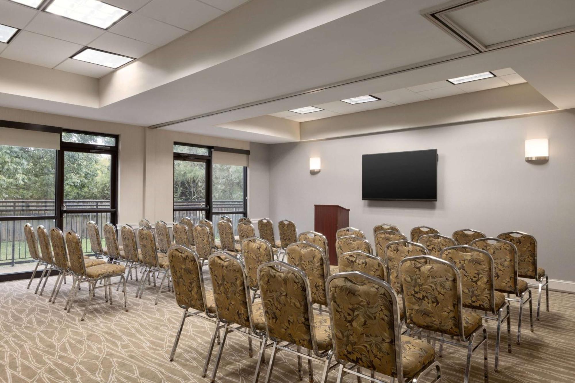 Hotel La Quinta By Wyndham Newark - Elkton Extérieur photo